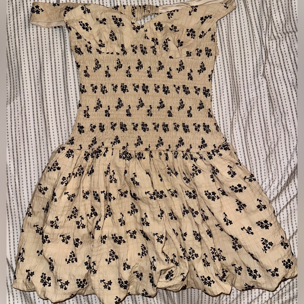 SHEIN Cream and Black Floral Dress